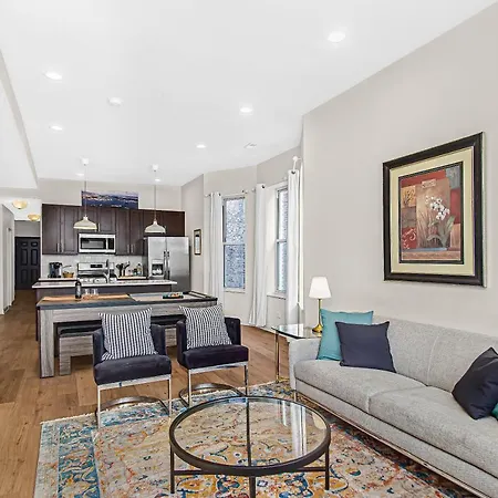 Modern 4Br Just A Block From Cta Pink Line With Pool Table Free Parking Apartment